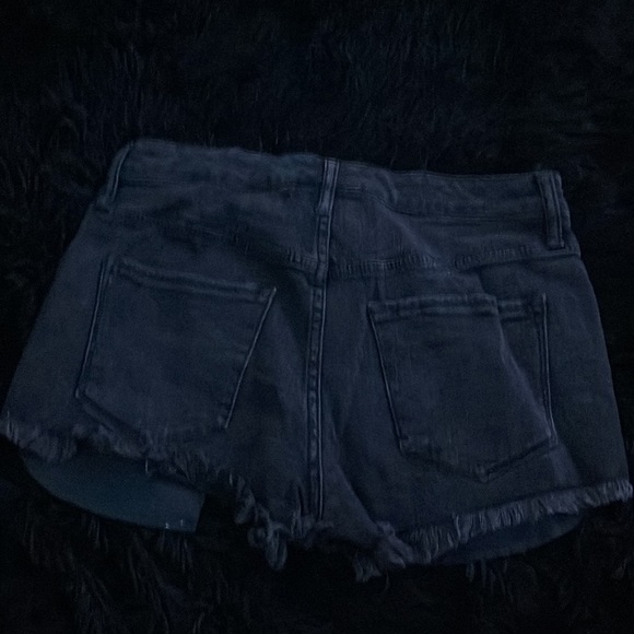 Mossimo High rise black jean shorts size 6 - Picture 6 of 6